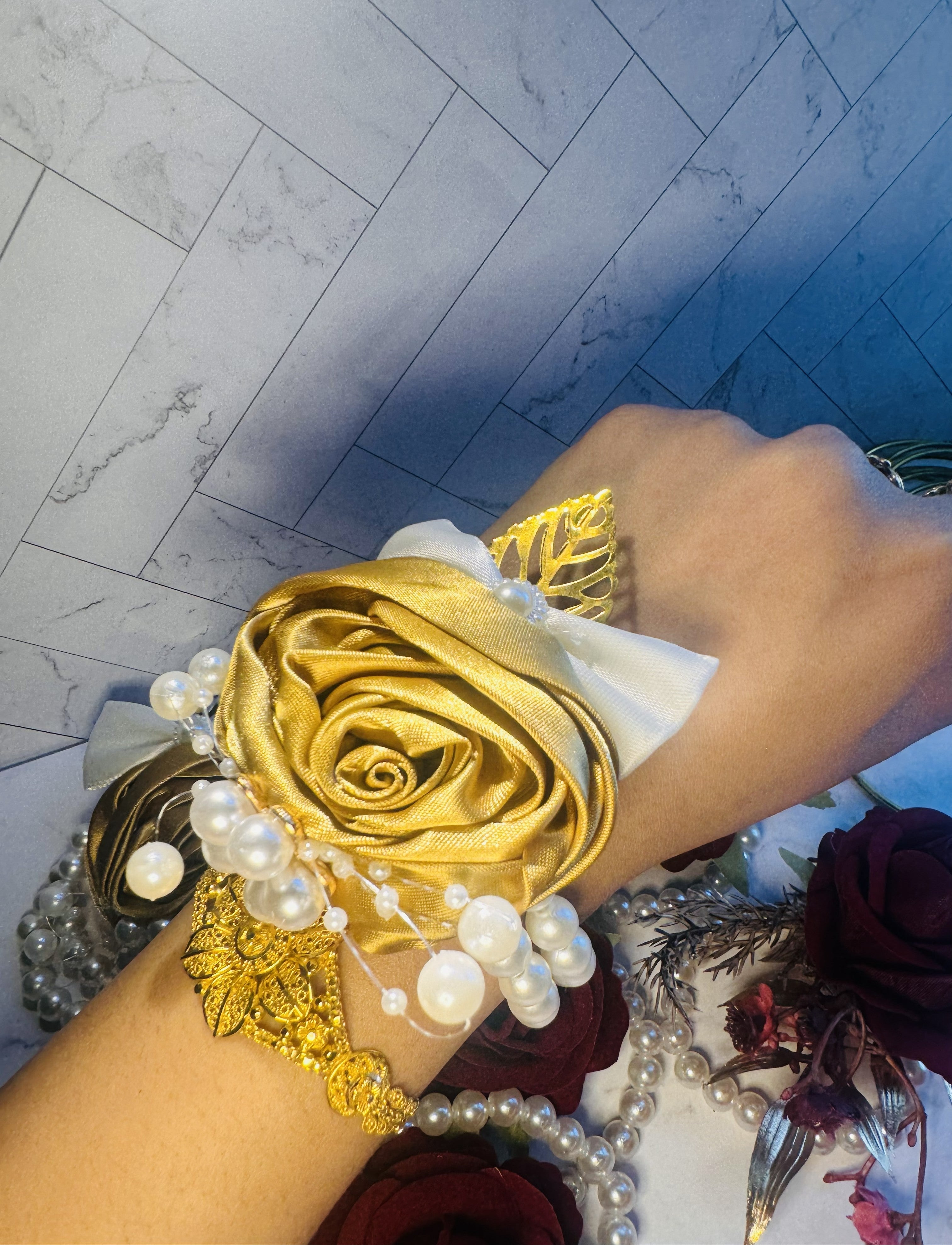 Gajra - flower bracelet