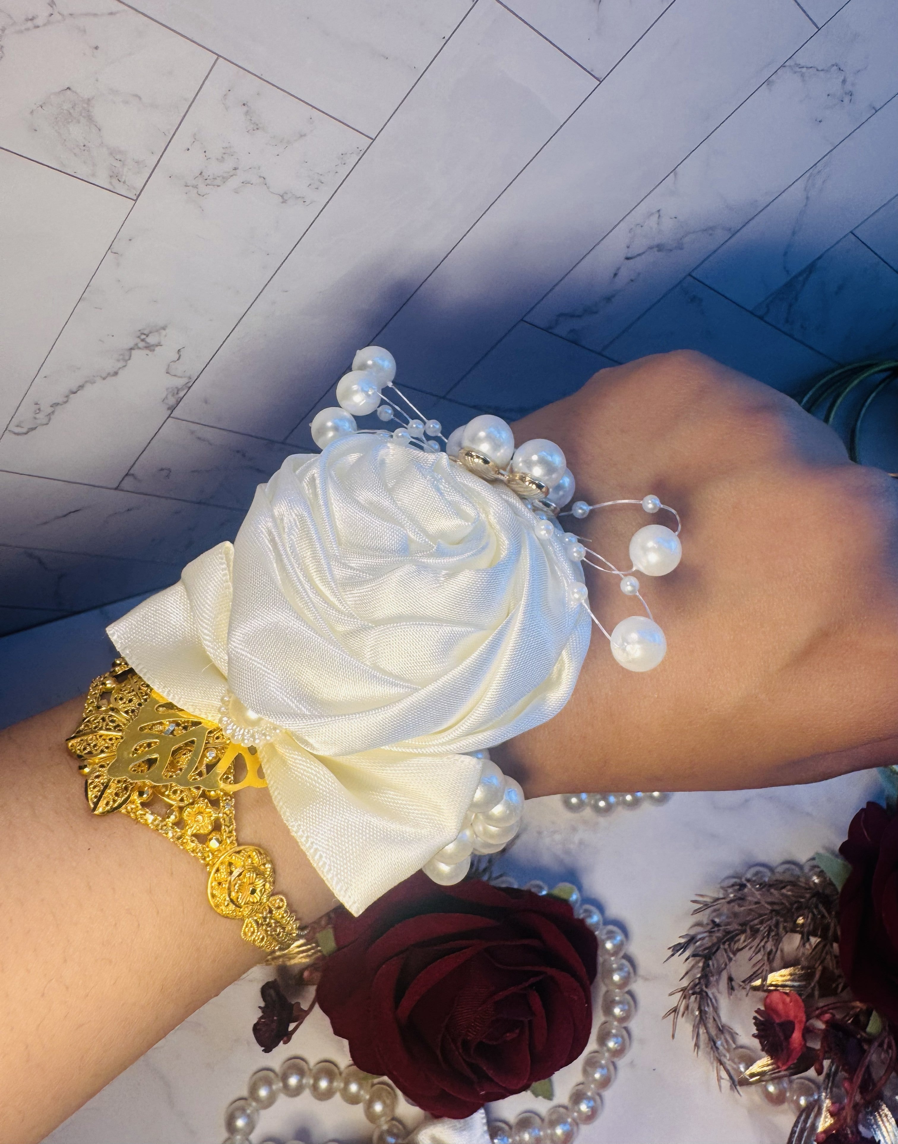 Gajra - flower bracelet